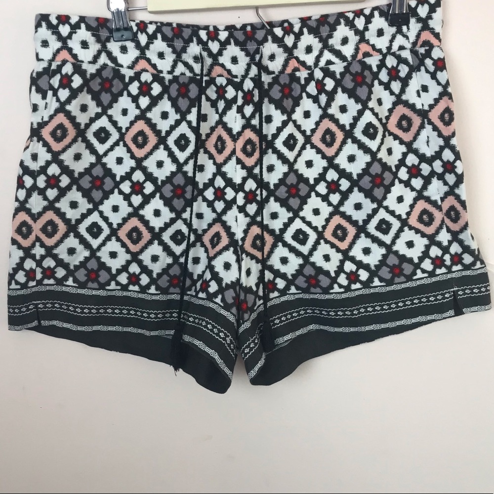 💕Loft | Printed Drawl String Shorts